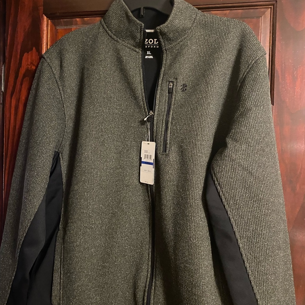 Izod perform zip jacket XL